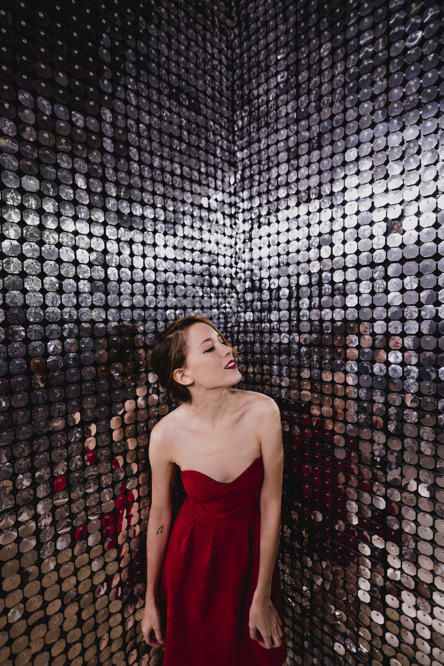 GRACEFUL DRESSES